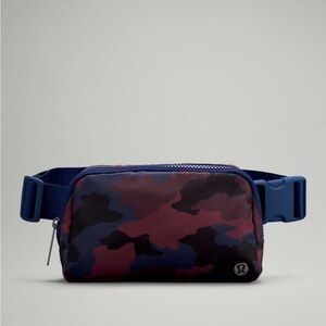 lululemon Red/Blue Cammo Everywhere Belt Bag